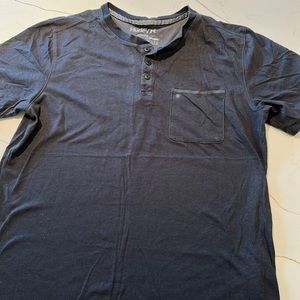 Hurley tshirt mens (L)